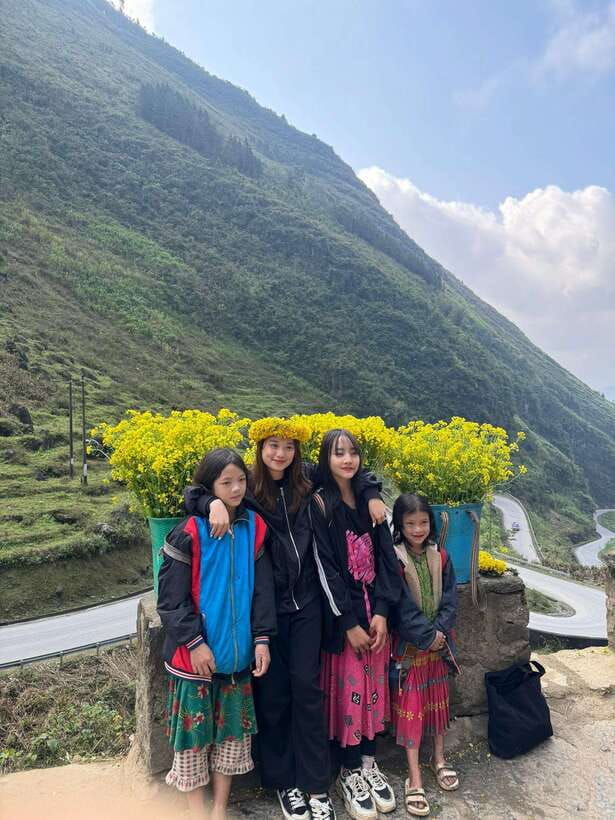 from-hanoi-ha-giang-3-day-group-motorcycle-tour