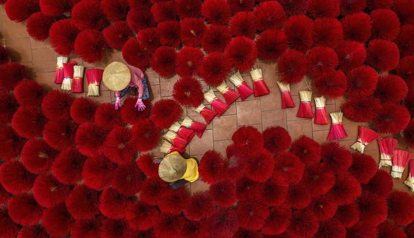 from-hanoi-incense-village-hat-making-village-tour