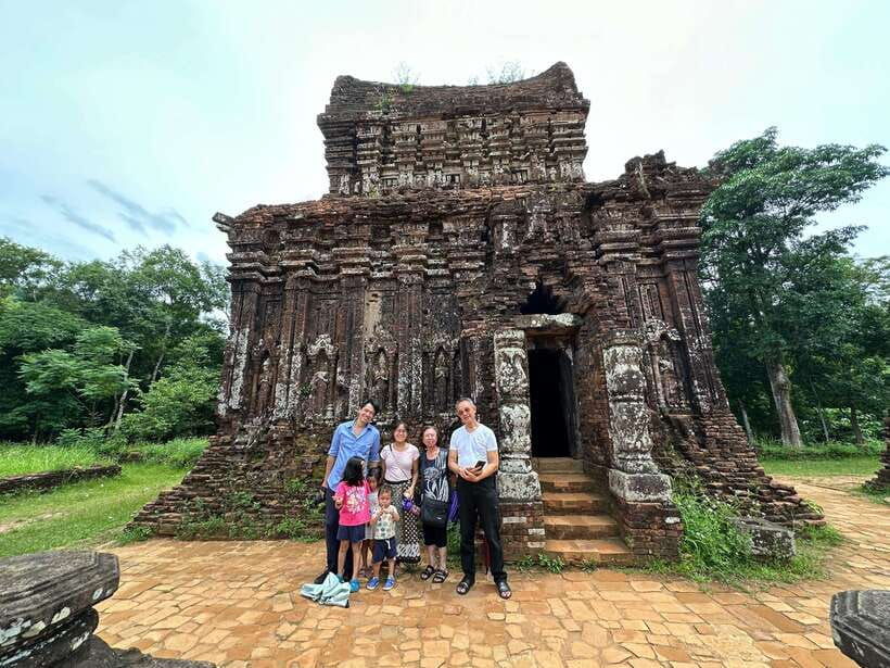 from-hoi-an-da-nang-my-son-sanctuary-guided-tour
