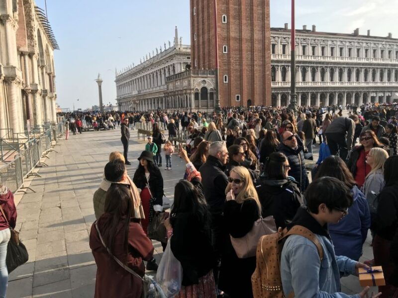 from-lake-garda-full-day-guided-group-tour-of-venice