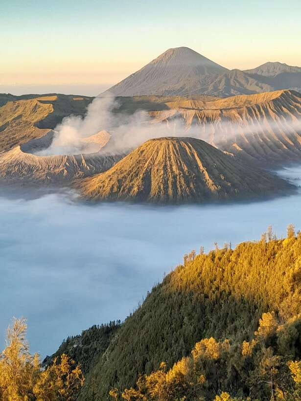 from-malang-tumpak-sewu-bromo-and-ijen-blue-fire-tour
