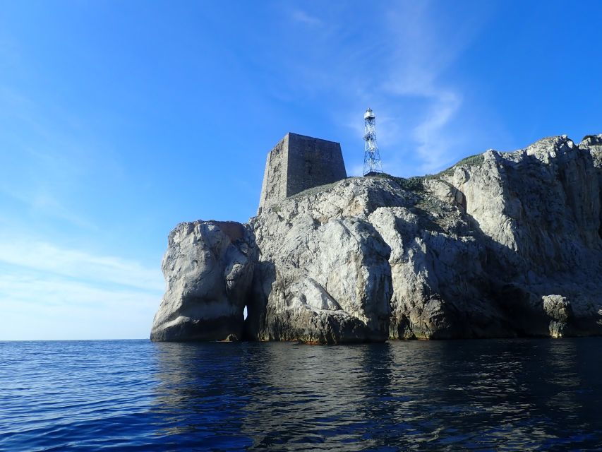 from-nerano-kayaking-tour-to-the-bay-of-leranto