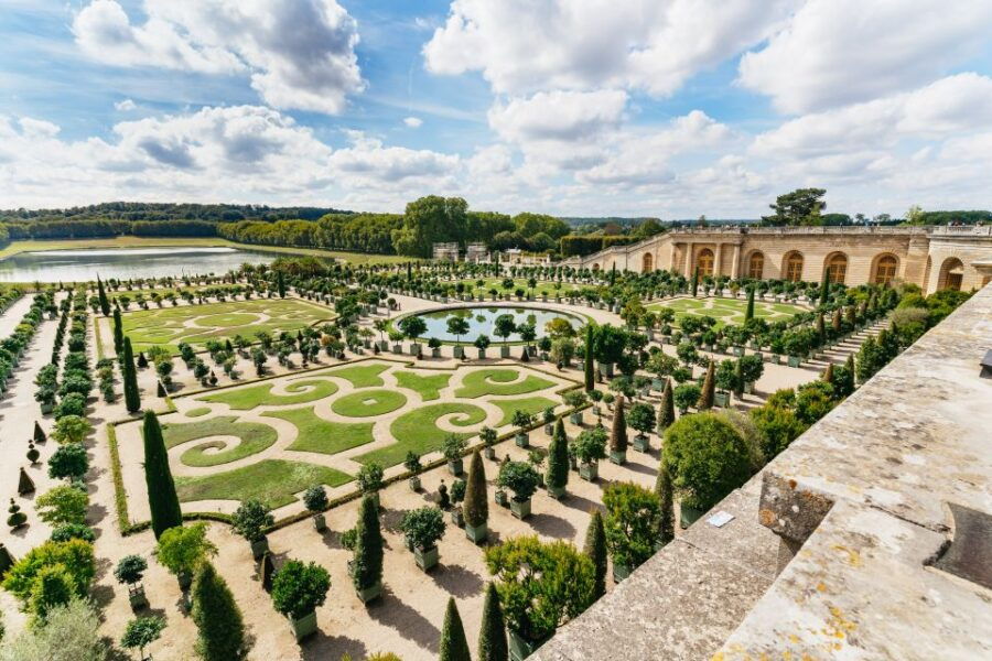 from-paris-versailles-palace-gardens-with-transportation-2
