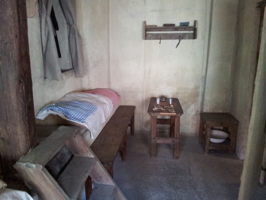 from-prague-terezin-concentration-camp-private-tour