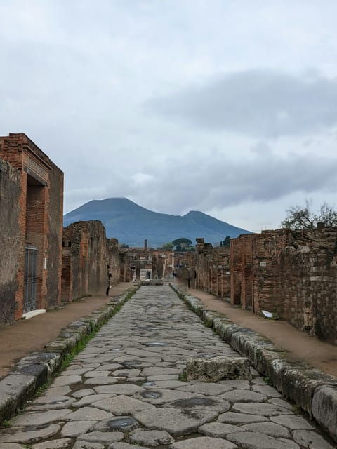 from-rome-pompeii-amalfi-coast-positano-day-tour