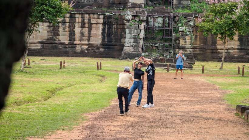 from-siem-reap-koh-ker-and-beng-mealea-private-day-tour