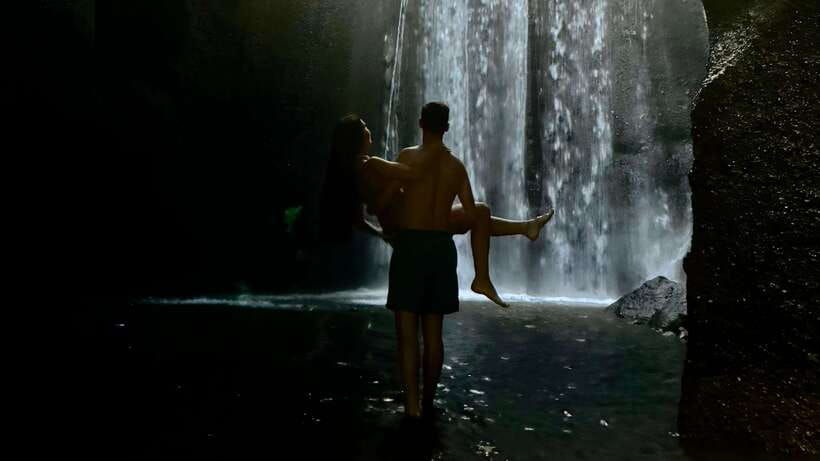 from-ubud-visit-the-best-waterfalls-arround