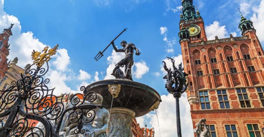 from-warsaw-one-day-private-tour-to-gdansk-and-sopot
