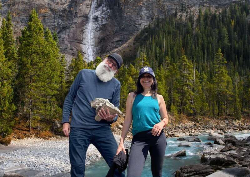 fun-hike-in-the-rockies-pick-up-between-calgary-banff