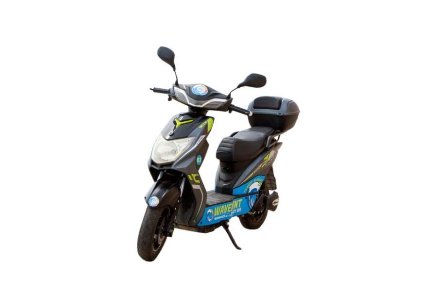 go-green-go-free-rent-e-scooters-easy-in-ericeira