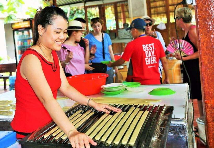 group-tour-mekong-delta-3-days-2-nights