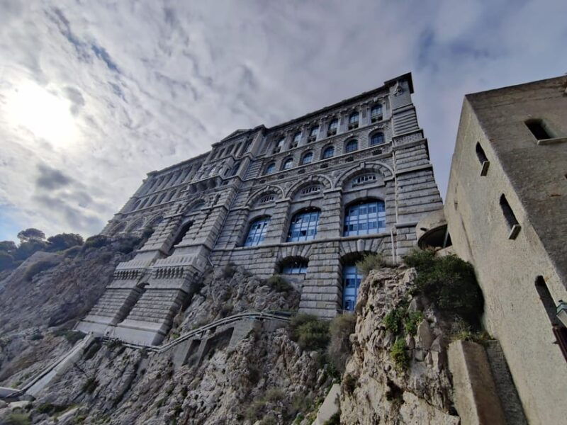 guided-tour-of-monaco-in-2-hours