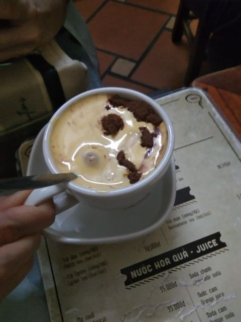 ha-noi-street-food-tour-with-train-street