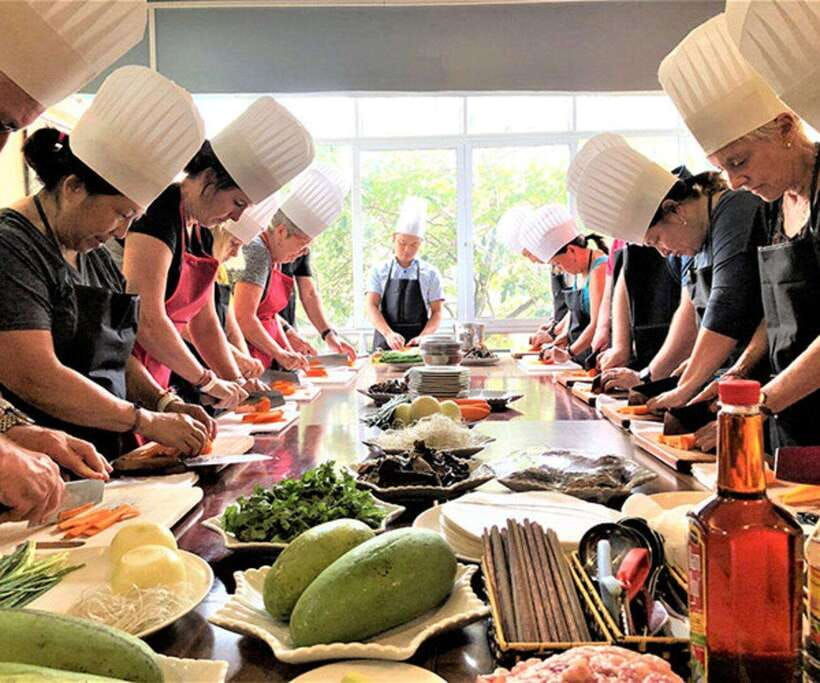 ha-noi-traditional-cooking-class-with-market-tour