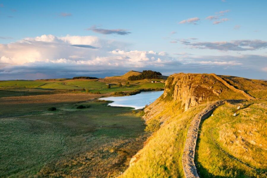 hadrians-wall-roman-britain-1-day-tour-from-edinburgh