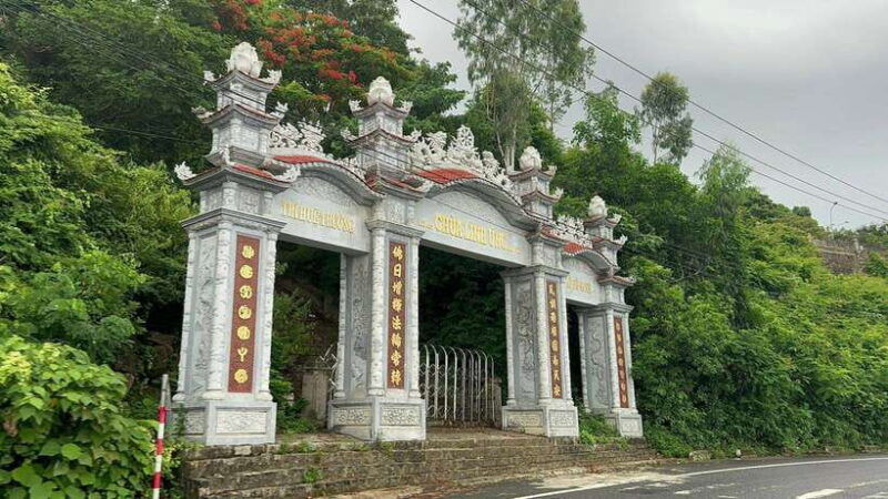 half-day-da-nang-city-sightseeing-private-tour-by-motorbike