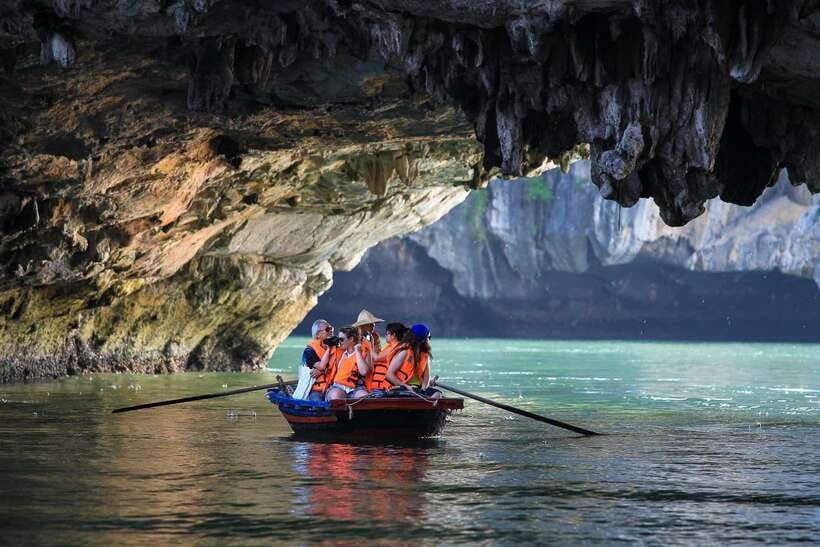 halong-bay-2-day-alisa-5-star-luxury-cruise-from-hanoi