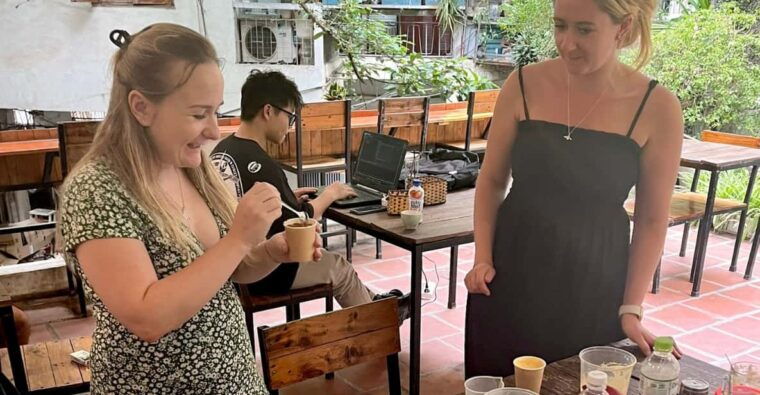 hanoi-artisan-coffee-making-class-with-train-street