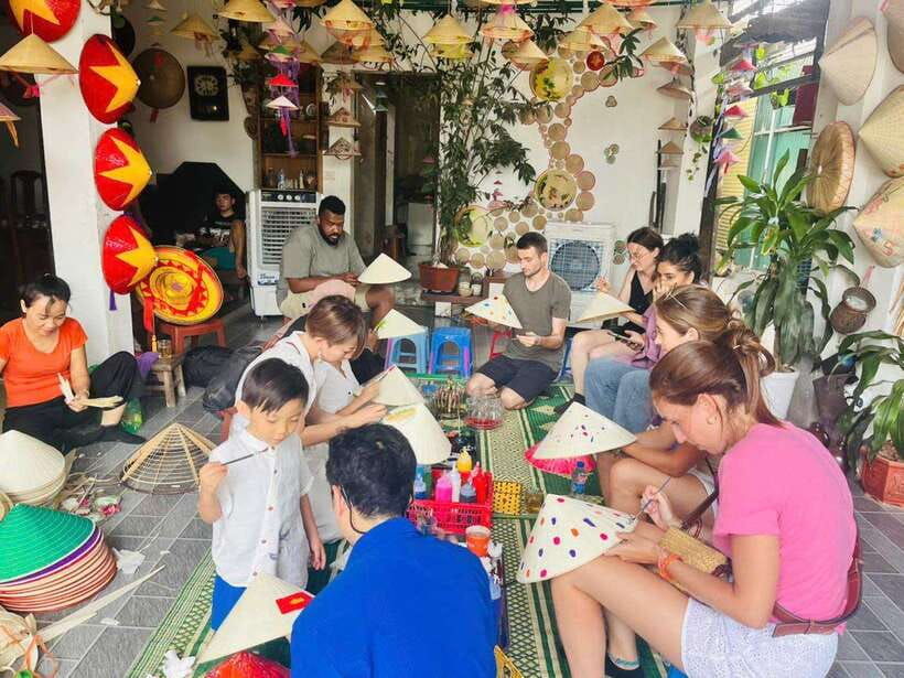 hanoi-artisan-tour-with-incense-hat-making-or-lacquer-art