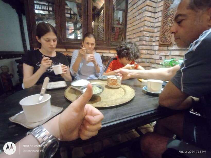 hanoi-local-experience-food-tour-with-a-local-foodie