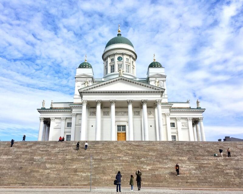 helsinki-small-group-walking-tour-with-city-planner-guide