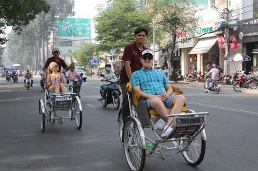 ho-chi-minh-city-cyclo-tour-with-english-speaking-guide