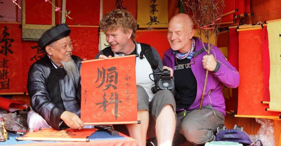 ho-chi-minh-city-private-calligraphy-workshop-with-tea