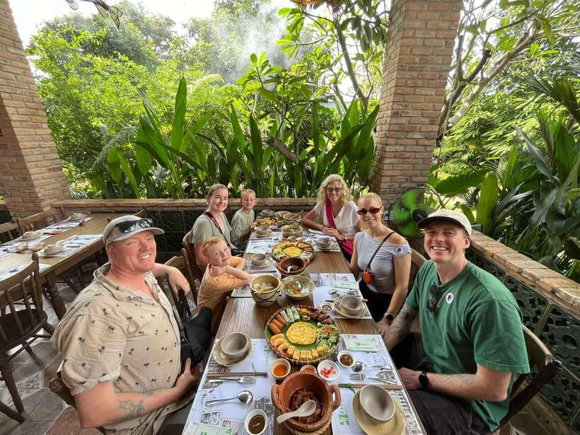 ho-chi-minh-cu-chi-tunnels-tour-with-cooking-class-lunch