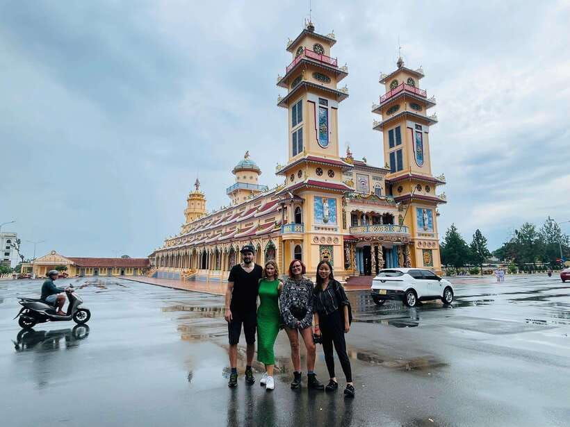 ho-chi-minh-tay-ninh-full-day-tour