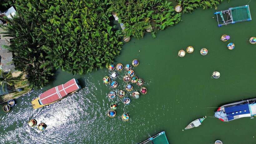 hoi-an-basket-boat-ride-by-the-basket-boat-cafe