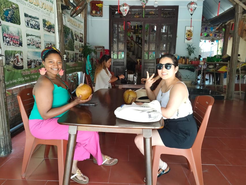 hoi-an-basket-boat-ride-in-the-coconut-forest-2