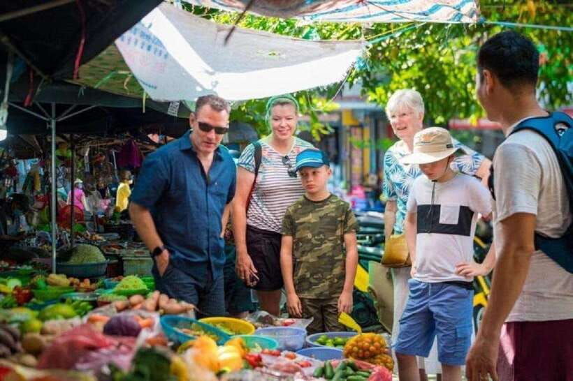 hoi-an-cooking-class-and-basket-boat-adventure