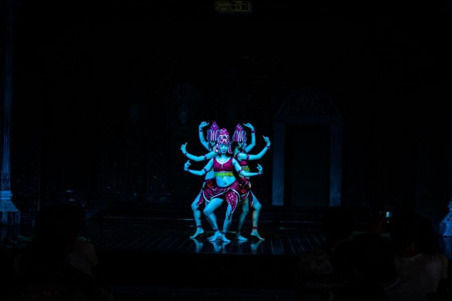 hoi-an-cooking-class-basket-boat-at-coconut-village