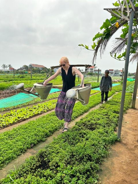 hoi-an-making-lantern-basket-boat-cooking-class-tour