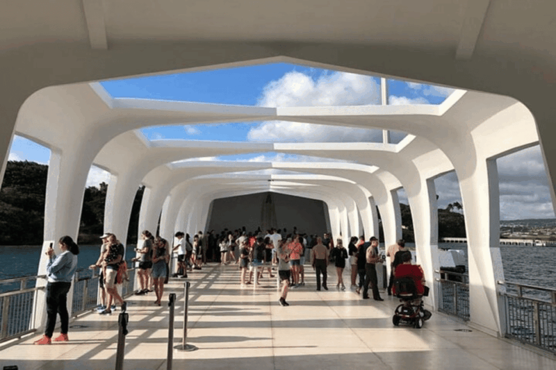 honolulu-pearl-harbor-uss-arizona-memorial-tour