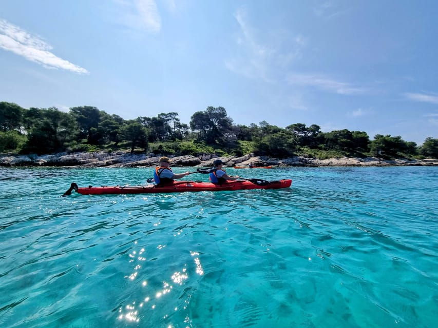 hvar-half-day-kayak-tour-to-pakleni-islands