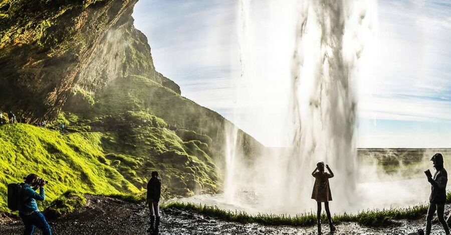 iceland-full-day-south-coast-black-beach-waterfalls-tour