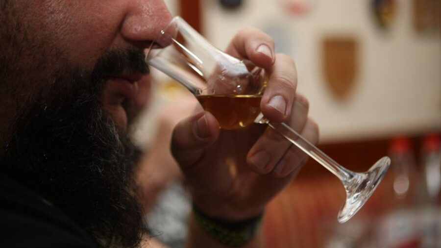 idstein-scottish-whiskey-tasting-experience-with-appetizers