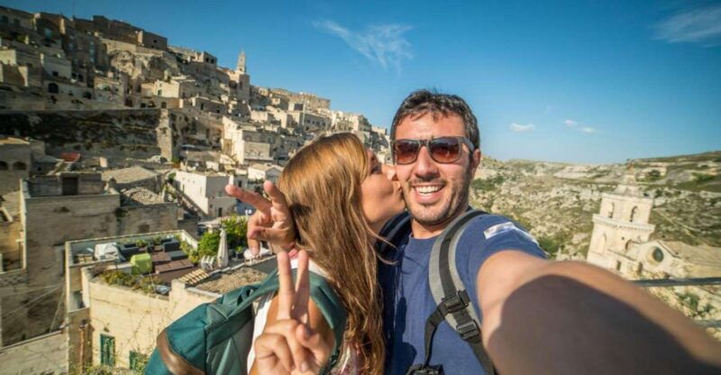 insightful-matera-walking-tour-for-couples