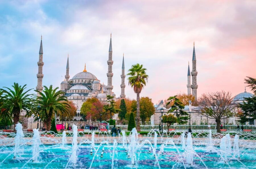 istanbul-blue-mosque-and-hagia-sophia-tour-w-entry-tickets