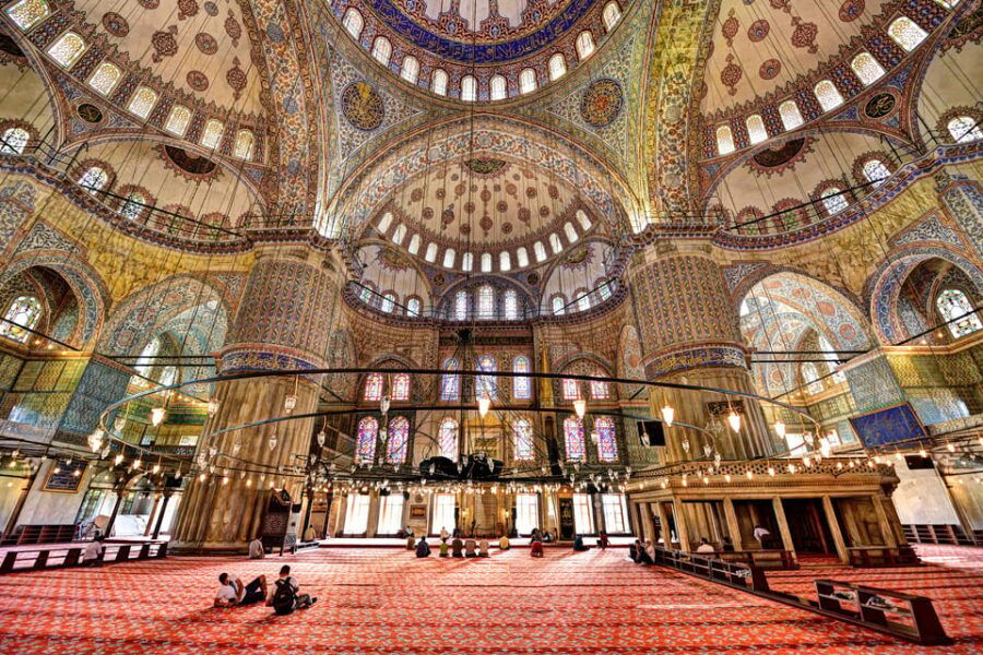 istanbul-blue-mosque-hagia-sophia-basilica-cistern-tour