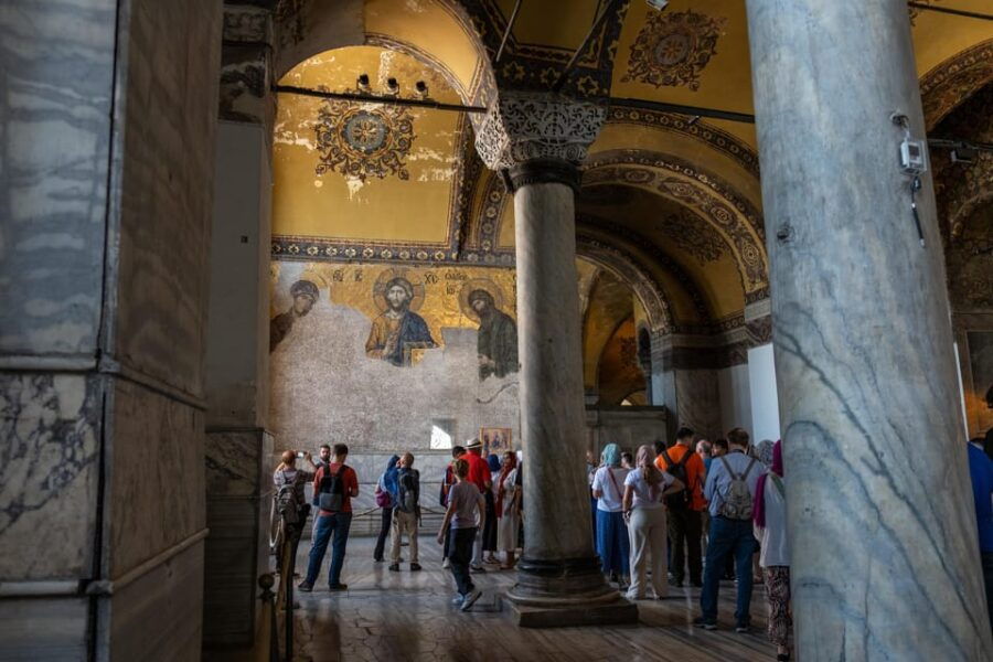 istanbul-blue-mosque-hagia-sophia-guided-tour-w-tickets