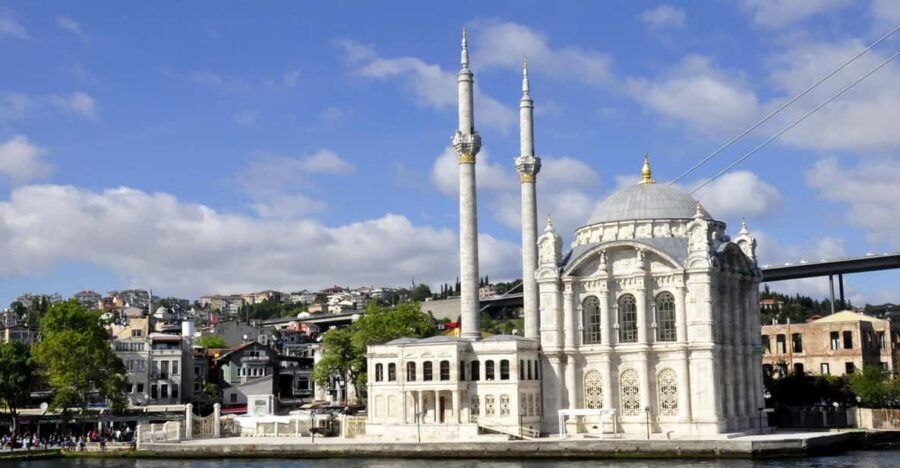 istanbul-bosphorus-boat-cruise