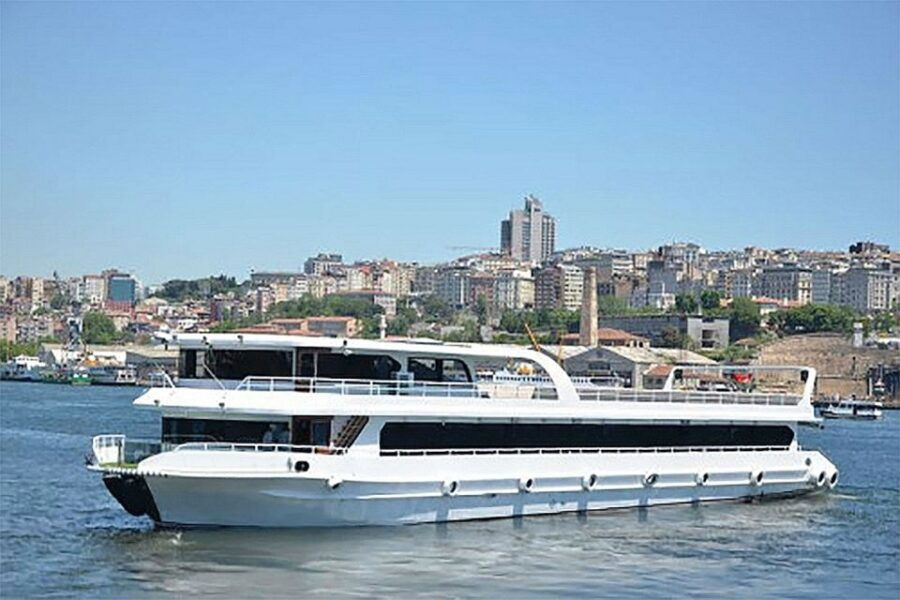 istanbul-bosphorus-dinner-cruise-entertainment-hotel-pickup