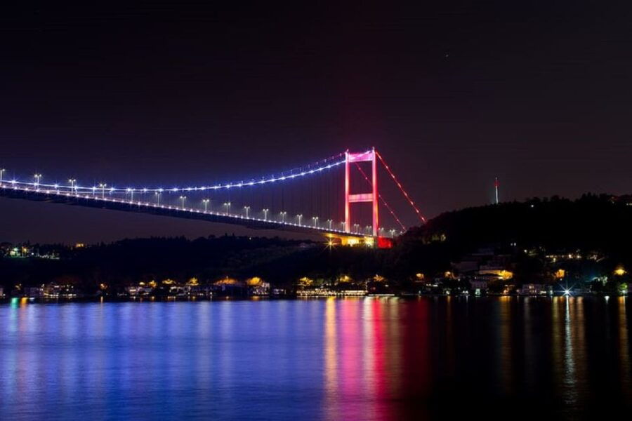 istanbul-dinner-cruise-on-the-bosphorus