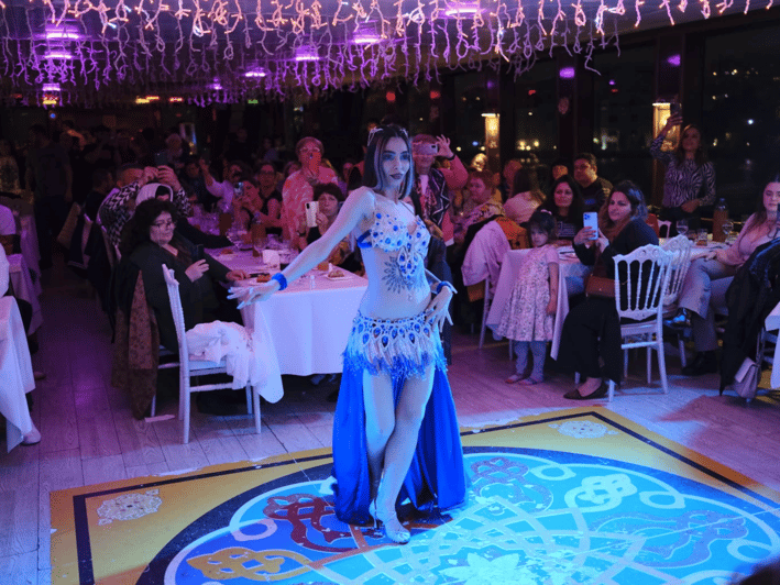 istanbul-dinner-cruise-with-hotel-pickup-optional-drinks