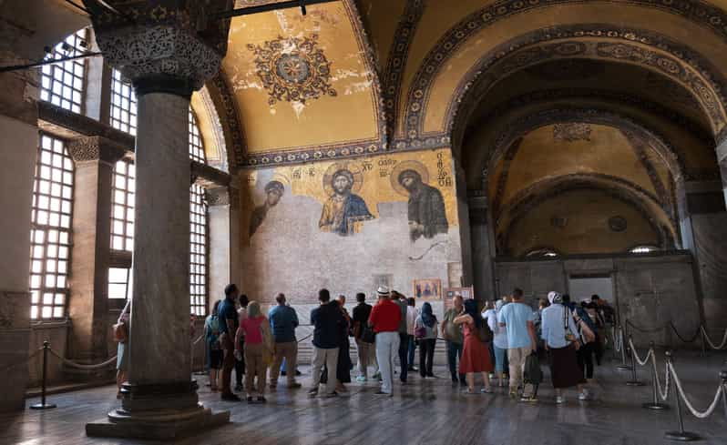 istanbul-hagia-sophia-basilica-cistern-tour-with-tickets