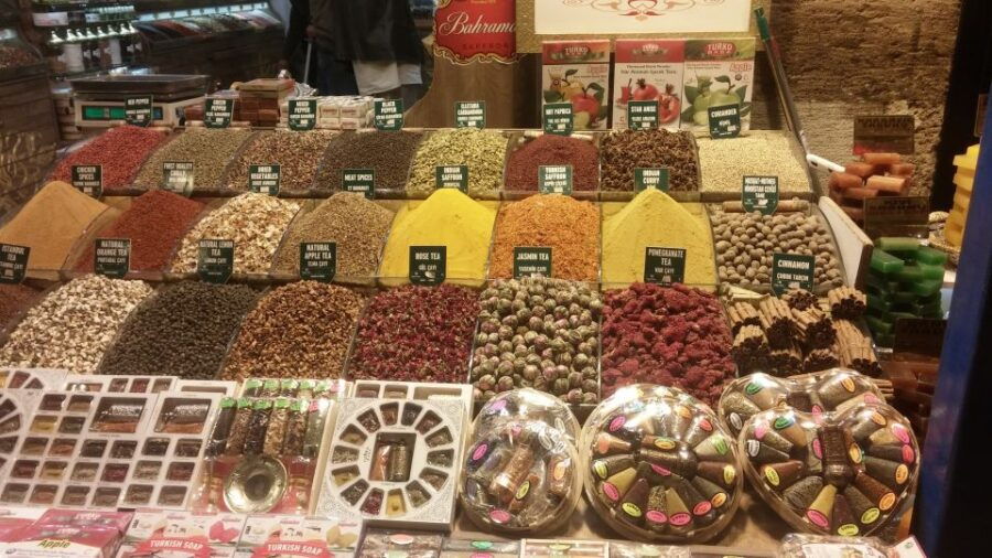 istanbul-morning-bosphorus-boat-tour-with-spice-bazaar