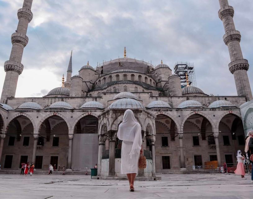 istanbul-st-sophiablue-mosquehippodrome-guided-tour