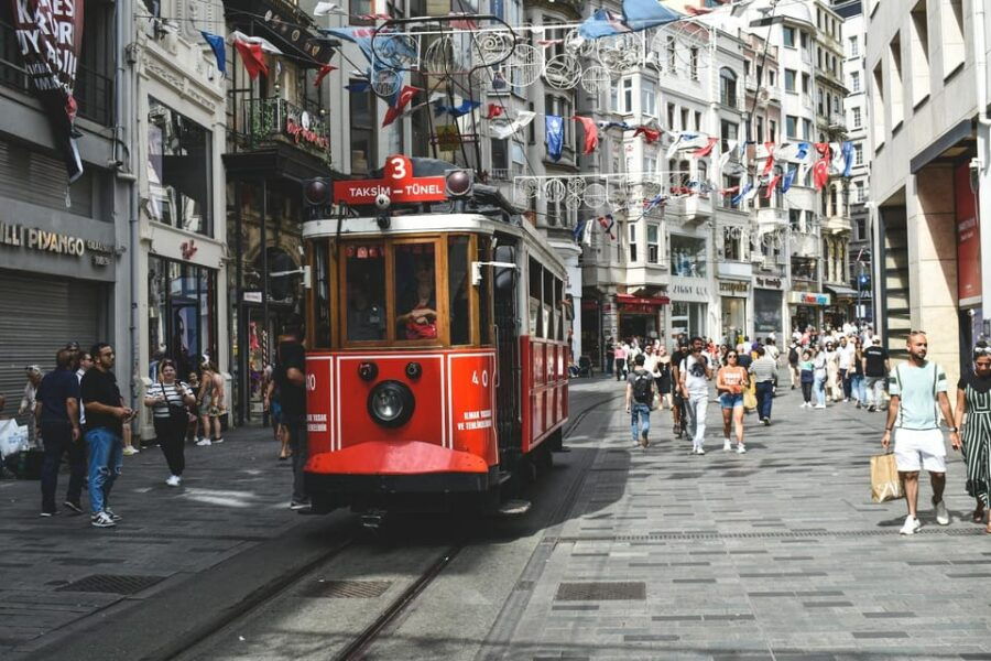 istanbul-taksim-district-half-day-walking-tour